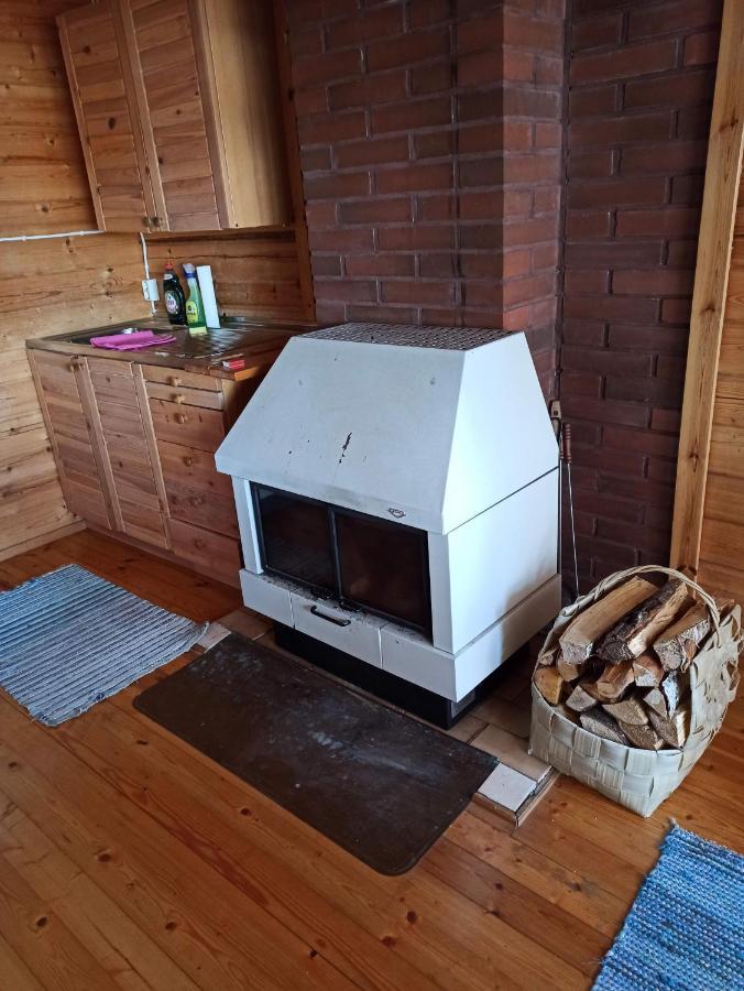 Eraemoekki Jaerven Rannalla Laitila Eksteriør bilde