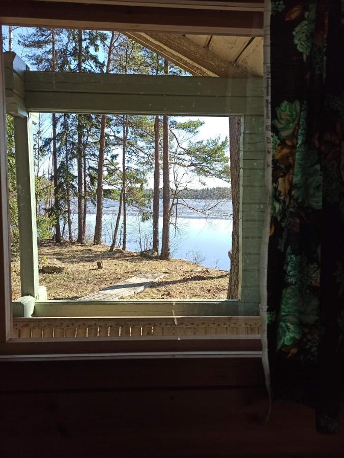 Eraemoekki Jaerven Rannalla Laitila Eksteriør bilde